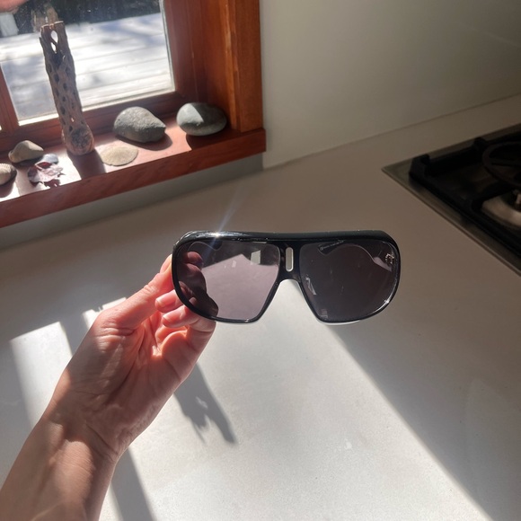 YSL big sunglasses. - Picture 1 of 3